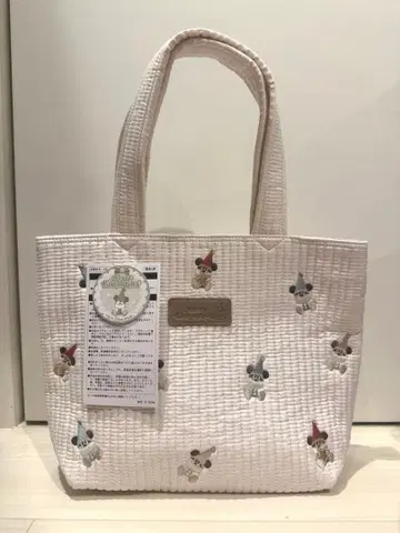 릴린린 자수 토트백 디즈니 크리스마스 2025