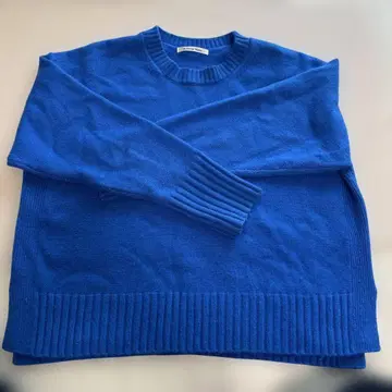 le coeur blanc 파랑 니트 스웨터 긴팔 38 사이즈 예쁜 블루
