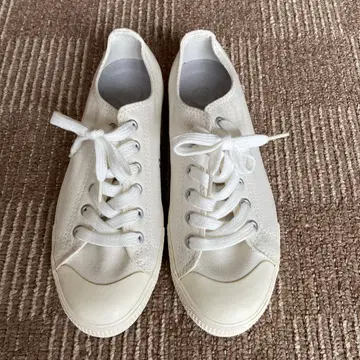 [ 새상품 ] MUJI 화이트 캔버스 스니커즈