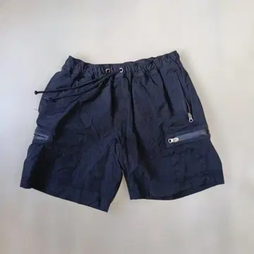 B/로고 블랙 숏팬츠 지퍼 포켓 부착 M 사이즈