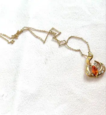 골드 오렌지 스톤 펜던트 목걸이