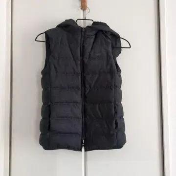 라코스테 리버서블 다운 베스트 34