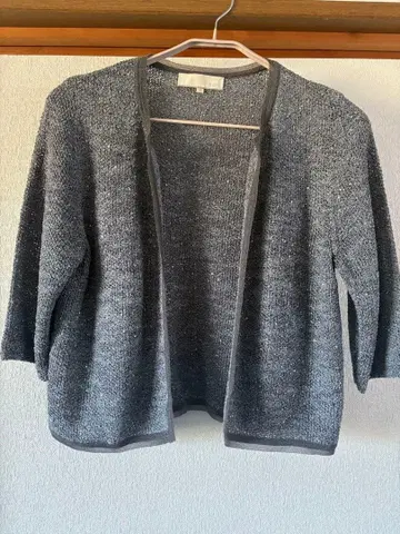 자유구 그레이 라메 믹스 5부 소매 가디건 38