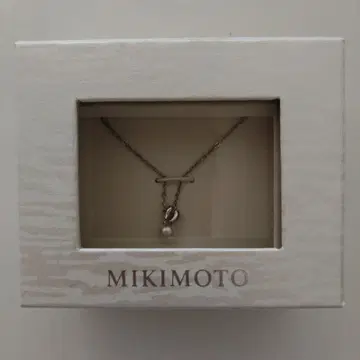 Mikimoto 펄 장식 목걸이