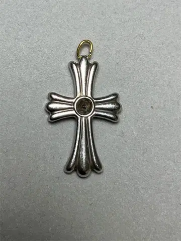 크로스 펜던트 실버톤 블랙 비즈 포함