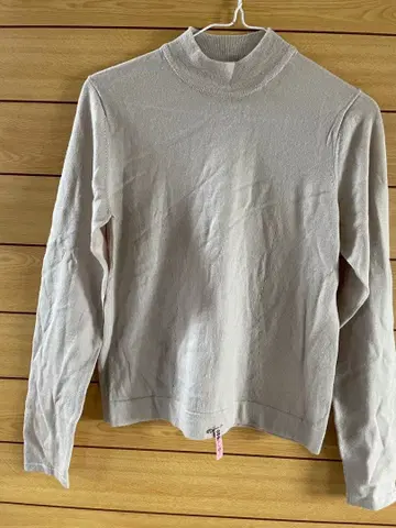 JIZZO 베이지 터틀넥 스웨터