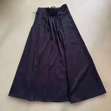 블랙 플레어 롱 스커트