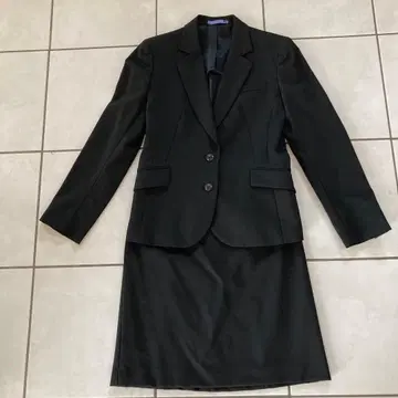 LES MUES 블랙스 수트