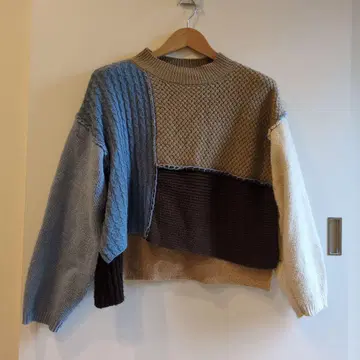 여성용 숏 기장 긴팔 니트 스웨터 M 사이즈