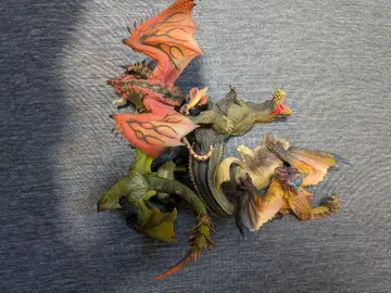 몬헌 피규어 묶음 판매