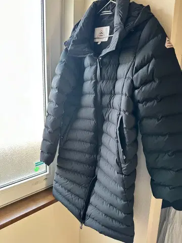 PYRENEX 스푸트니크 롱 다운 자켓 블랙