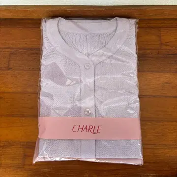CHARLE 연보라 부인 나이티 8부 소매 L 사이즈