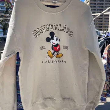 디즈니 미키 맨투맨 90s 베이지