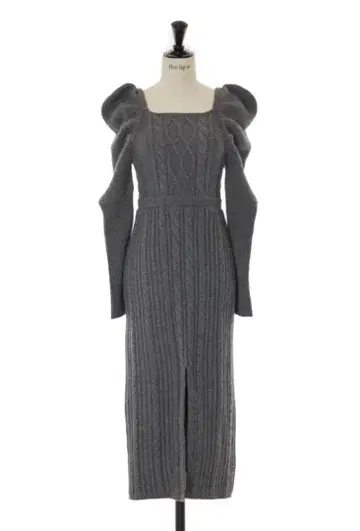 그레이 케이블 짜임 긴팔 니트 원피스