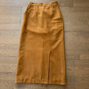 카멜 타이트 스커트 40 사이즈 슬릿