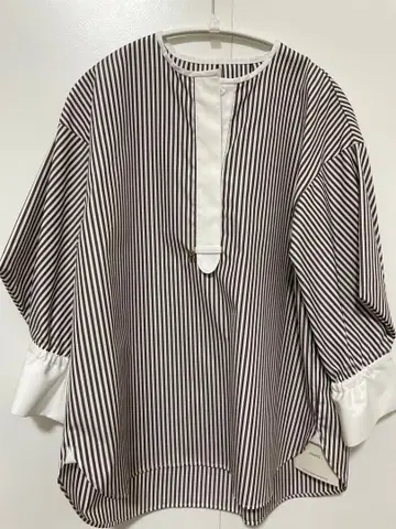 avec deuxclefs 오리가미 슬리브 블라우스 M size