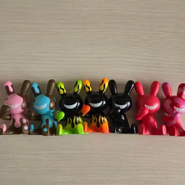 블랙 토끼 7체 묶음 판매