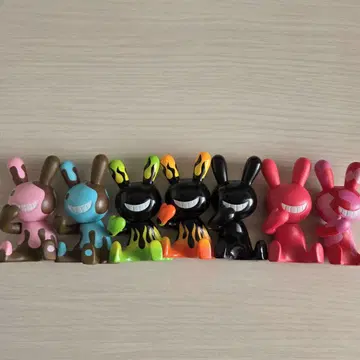 블랙 토끼 7체 묶음 판매