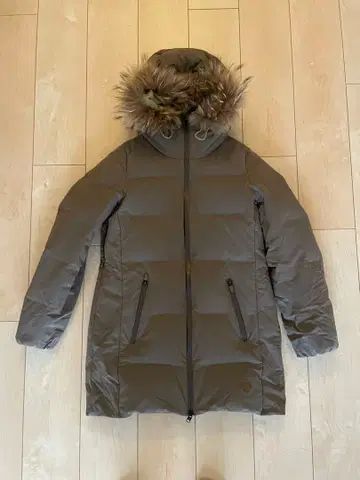 Bshop 미즈사와 다운 DESCENTE M 사이즈