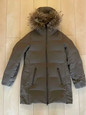 Bshop 미즈사와 다운 베이지 DESCENTE M 사이즈