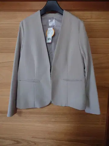 베이지 노카라 자켓 M 사이즈