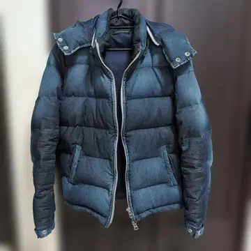 GOSTAR DE FUGA 데님 다운 자켓