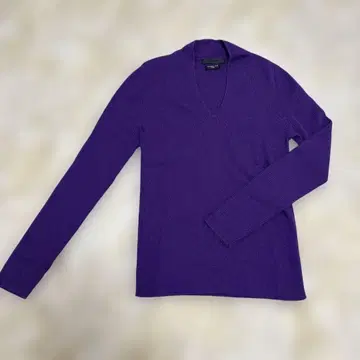 ICB 엑스트라 파인 메리노 리브 V넥 S사이즈 클리닝 완료