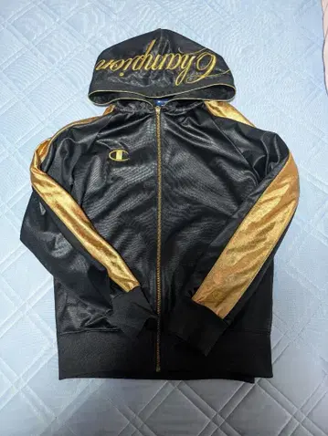 마사토 모델 Champion 블랙 x 골드 셋업