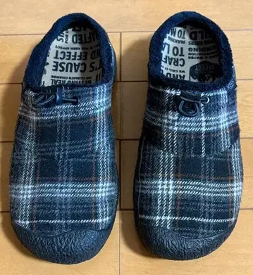 KEEN 우먼 하우저 쓰리 슬라이드 슬립온 24.5cm