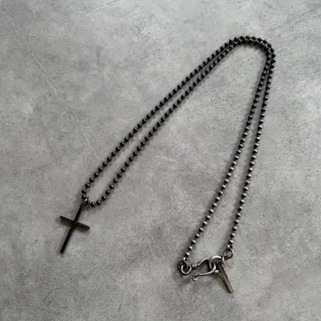 y2k 00s neil barrett cross necklace