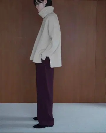 CLANE 베이직 턱 팬츠 버건디