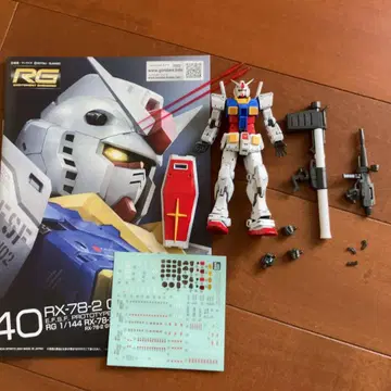 RG 1/144 RX-78-2 건담 Ver.2.0