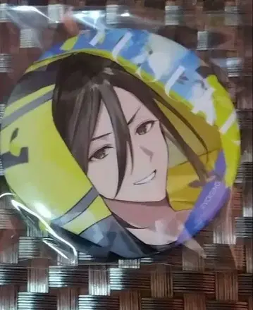 이레이스 유스케 우승 곡 캔 배지