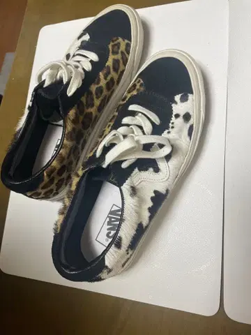 VANS 레오파드 카우 패턴 스니커즈 레어