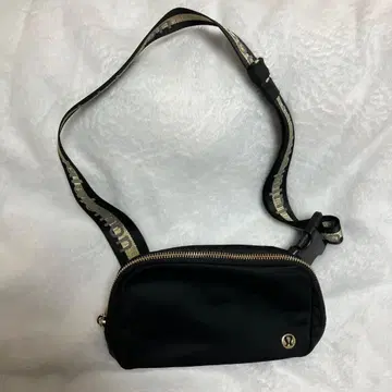 룰루레몬 웨스트 파우치