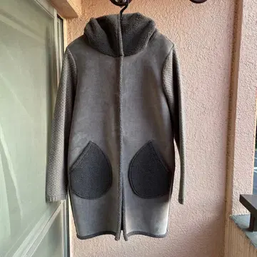 이탈리아 코트 후드 부착