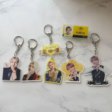 타카오 후야 아크릴 키링 묶음 판매 BUDDIIS