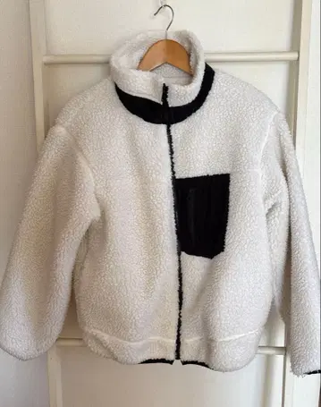 보아 플리스 자켓 M 사이즈