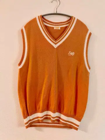 [ 스토푸리 ] 2022 Spring 칠드런 니트 베스트 젤