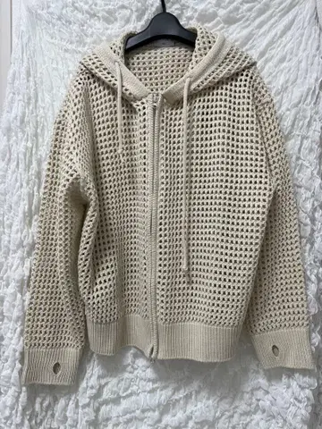 XU 니트 가디건 화이트