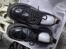 블랙 통굽 레이스업 슈즈