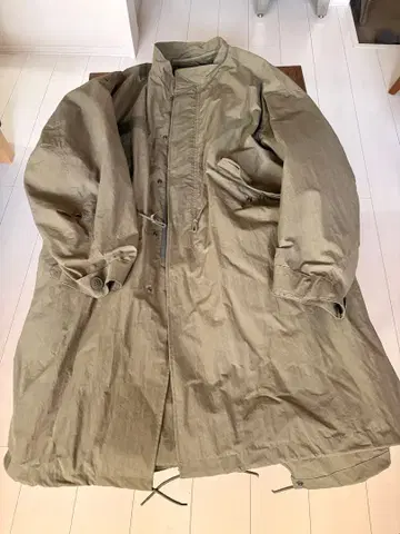 프릭스스토어 올리브색 모즈 코트