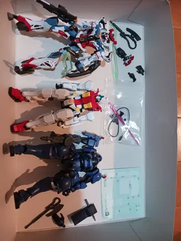 HG 기동전사 건담 GQuuuuuuX 정크 겔구그 군경 자쿠 3기