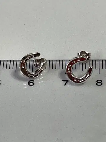 말굽형 K14 귀걸이