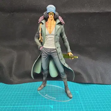 원피스 쿠잔 피규어