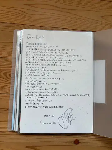 모모이로 클로버 Z 플라이어 모음집