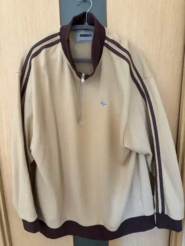 ADAMASTE 베이지 집업 트레이닝복