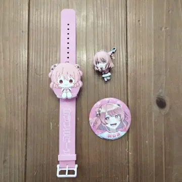 카라피치 노아 손목시계, 캔뱃지, 키링