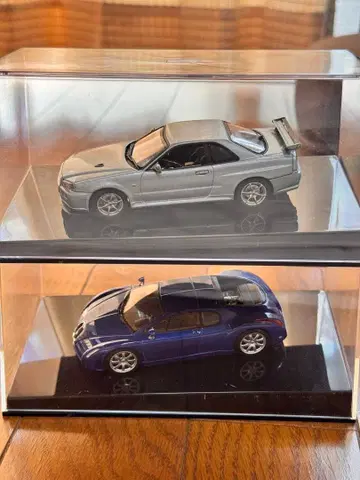 AUTOart 1/43 부가티 시론 닛산 GTR R34