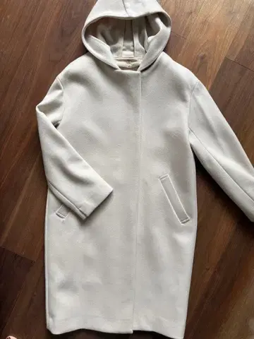 FRAMEWORK 해밀턴 울 푸드코트 36